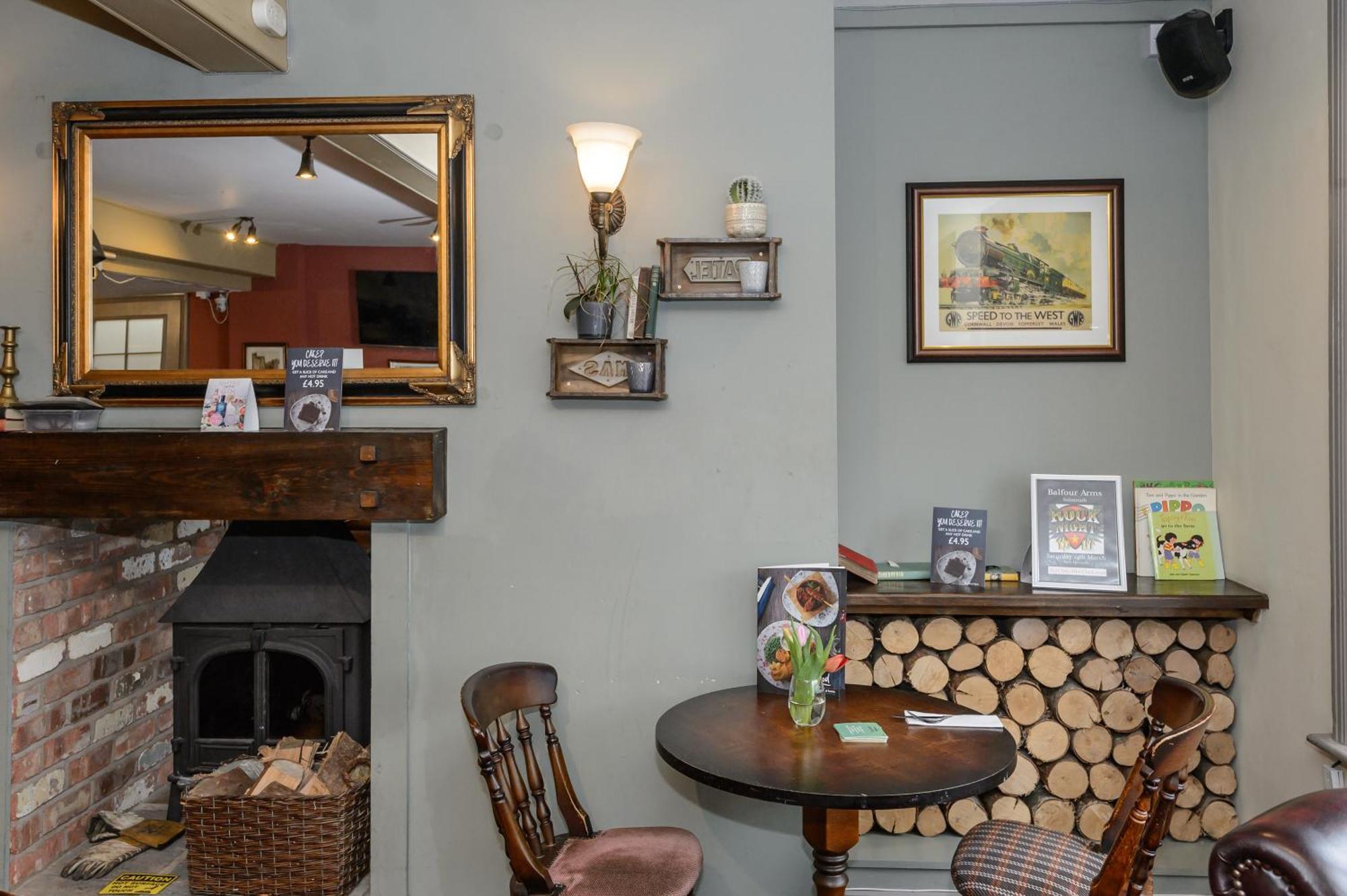 Balfour Arms 호텔 시드머스 외부 사진